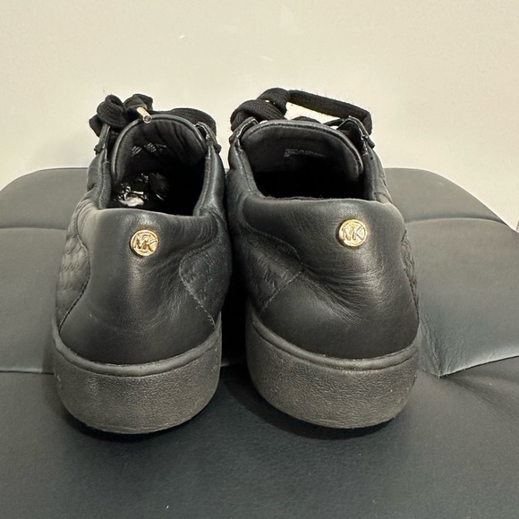 Michael Kors - Picture 4 of 6